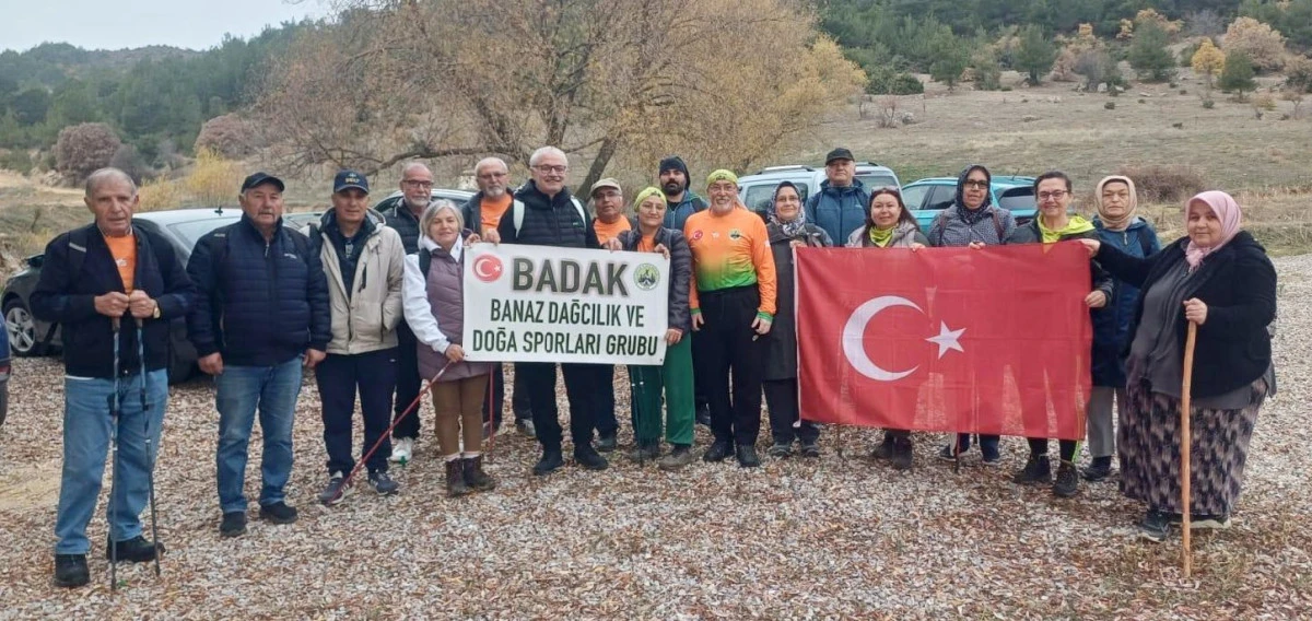 BADAK&rsquo;TAN &Ouml;ĞRETMENLER G&Uuml;N&Uuml;&rsquo;NE &Ouml;ZEL Y&Uuml;R&Uuml;Y&Uuml;Ş
