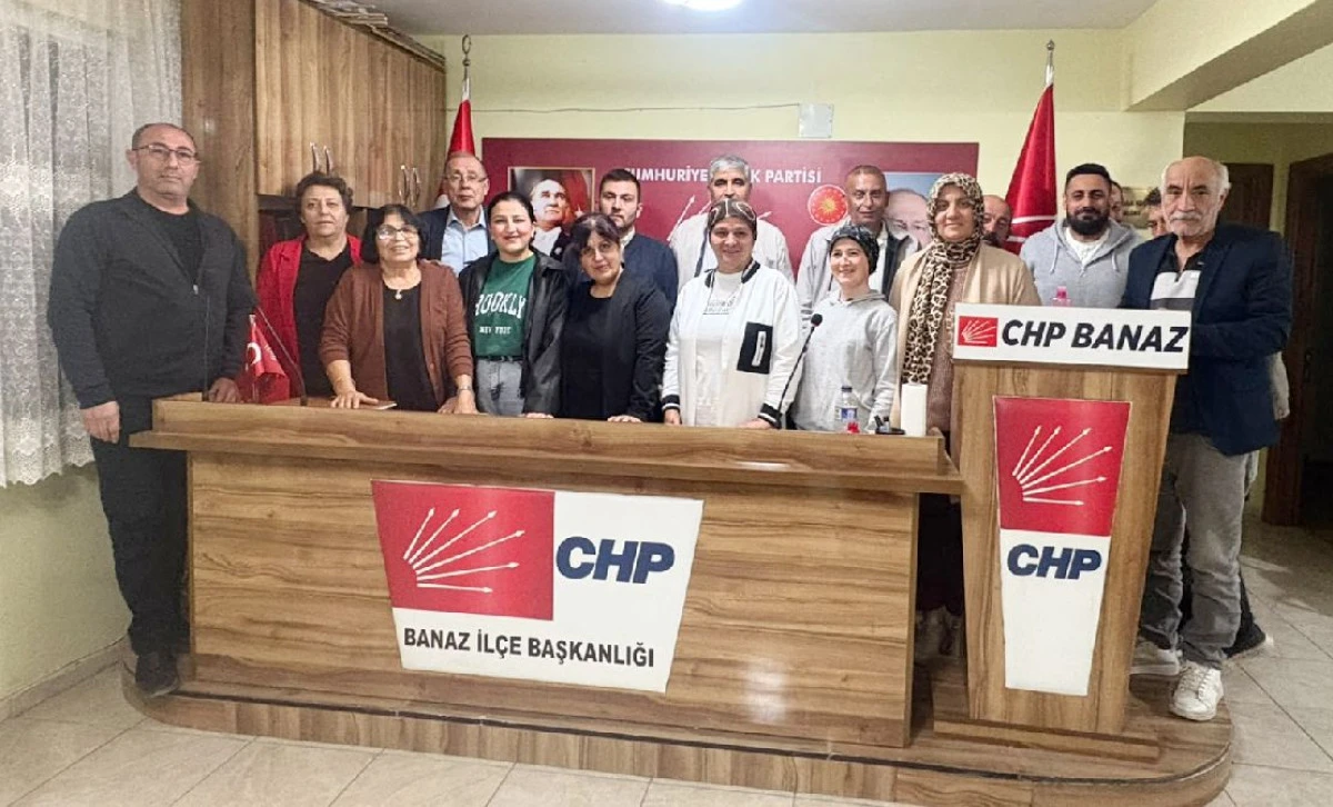 CHP İL&Ccedil;E BAŞKANI ALİ PEKŞEN BASIN A&Ccedil;IKLAMASI YAPTI
