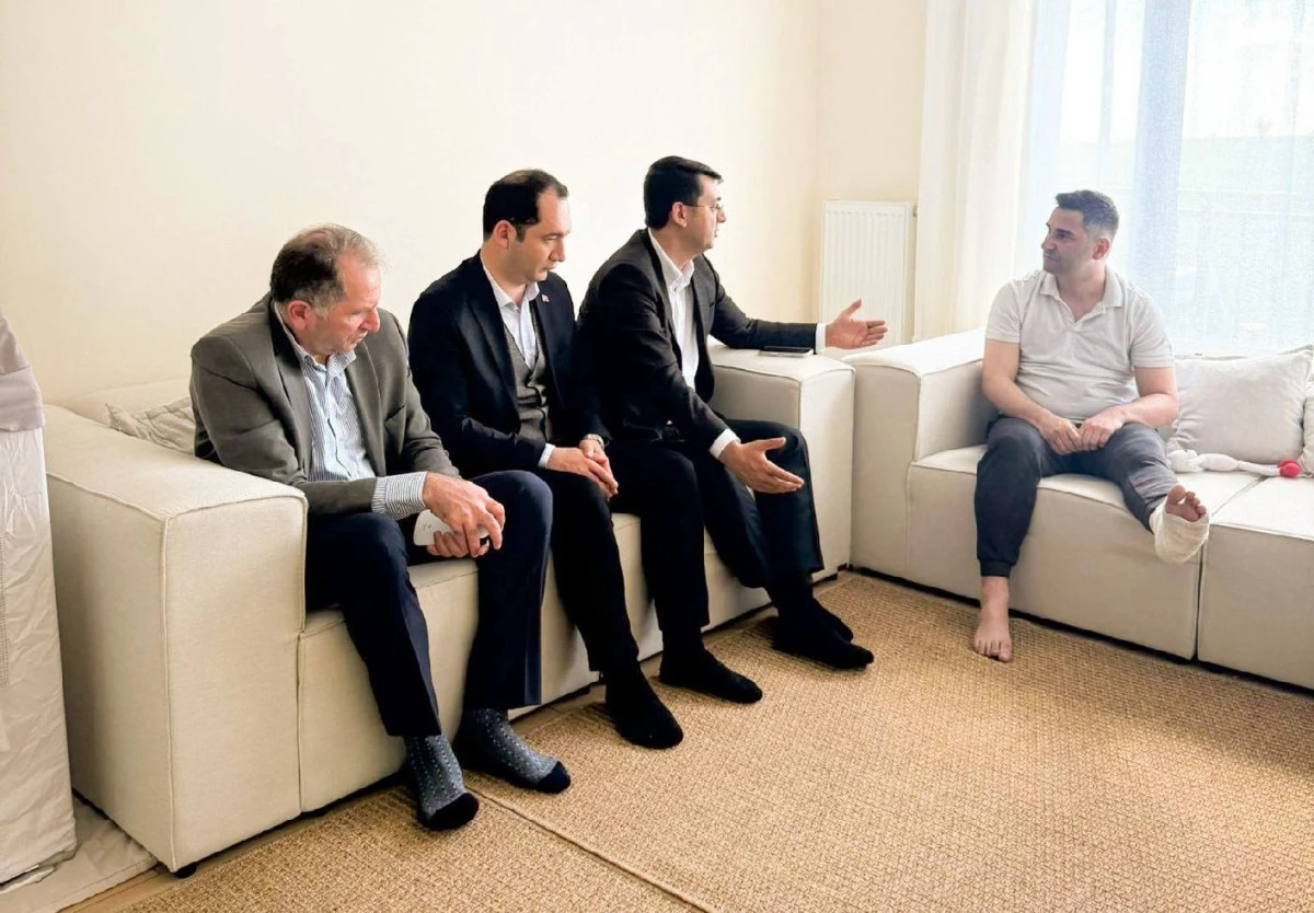 KARTAL&rsquo;DAN YARALI POLİSE GE&Ccedil;MİŞ OLSUN ZİYARETİ