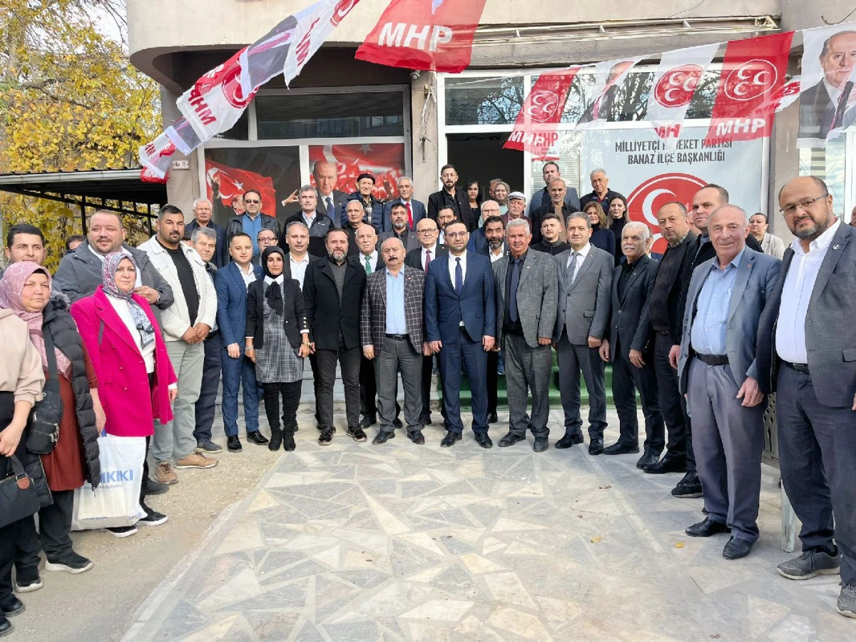 MHP BANAZ İL&Ccedil;E BAŞKANLIĞI YENİ BİNASINA TAŞINDI