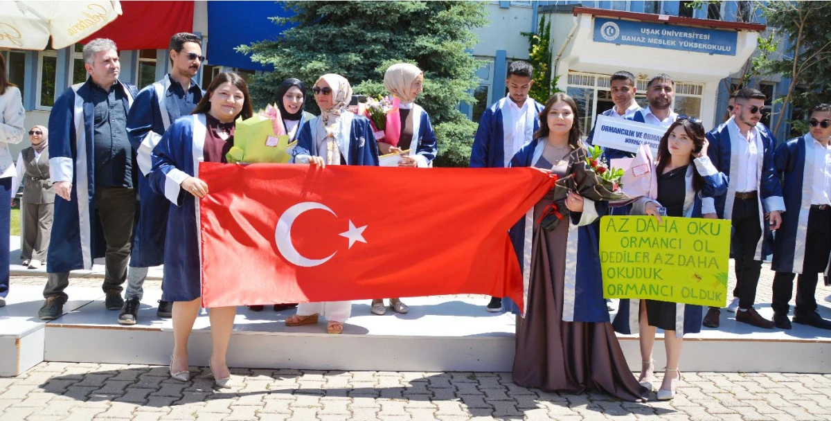 MYO&rsquo;DA &Ouml;ĞRENCİLER MEZUN OLDULAR