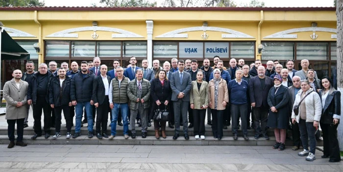 VALİ KARTAL UŞAK BASINIYLA TANIŞTI